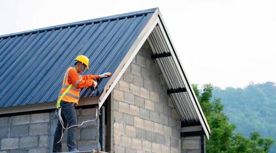 Professional gutter cleaning in Brockport, NY